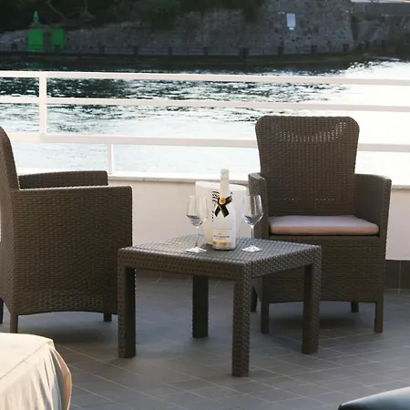 Clipper 3*