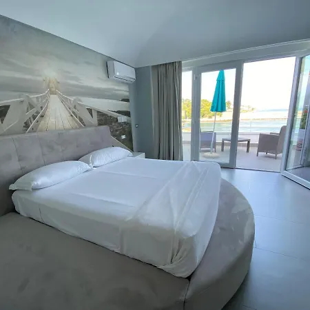 Clipper Panzió Ischia