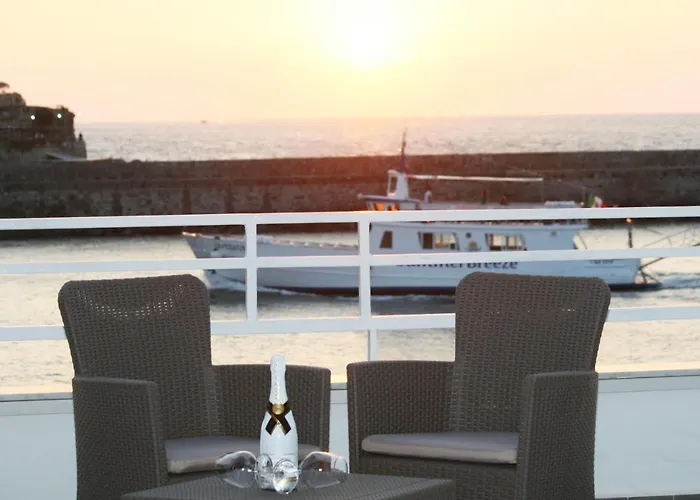 Clipper ベッド・アンド・ブレックファスト イスキア島