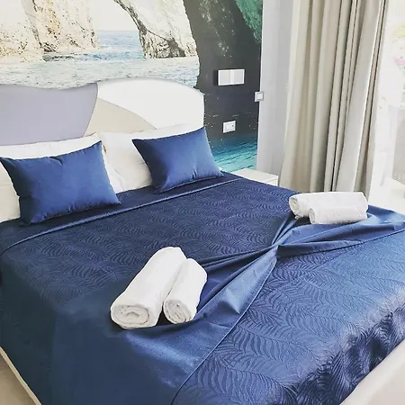 Couette-café Clipper 3*